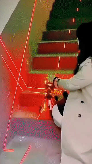 Nivel Láser con Cinta Métrica