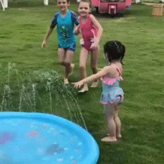 Piscina con Roseadores para Niños