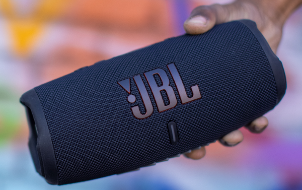 JBL Charge 5